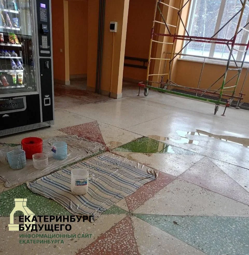 Автовокзал в Асбесте разрушается