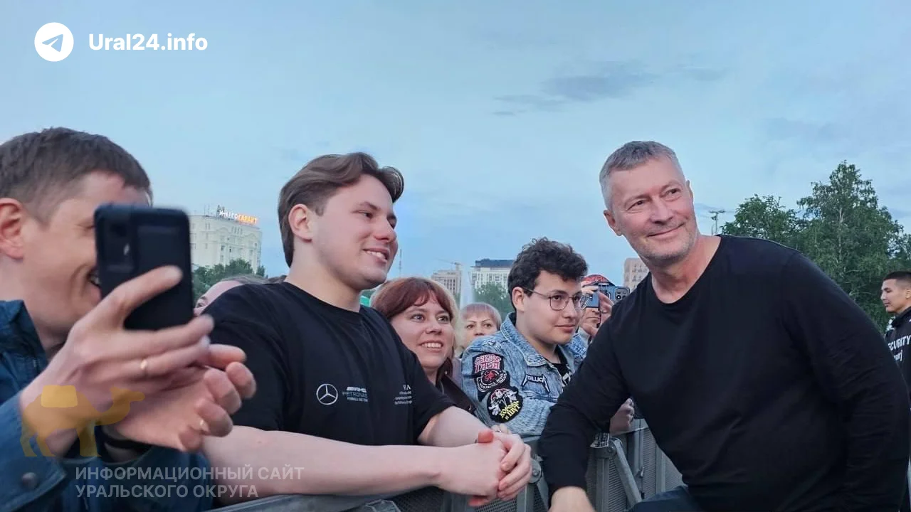Ройзман появился на&nbsp;Плотинке на&nbsp;фестивале Движение